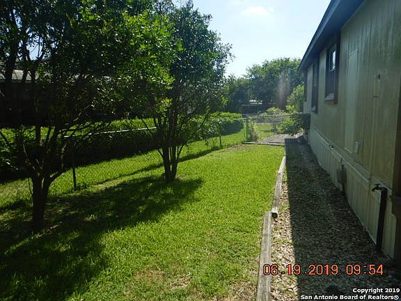 5th image of 8515 Northmont Dr