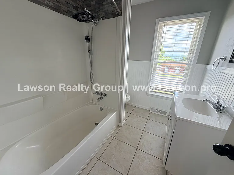 2868 Silver Leaf Dr — Photo 14
