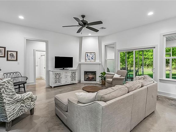 2nd image of 78639 Bruhl Rd