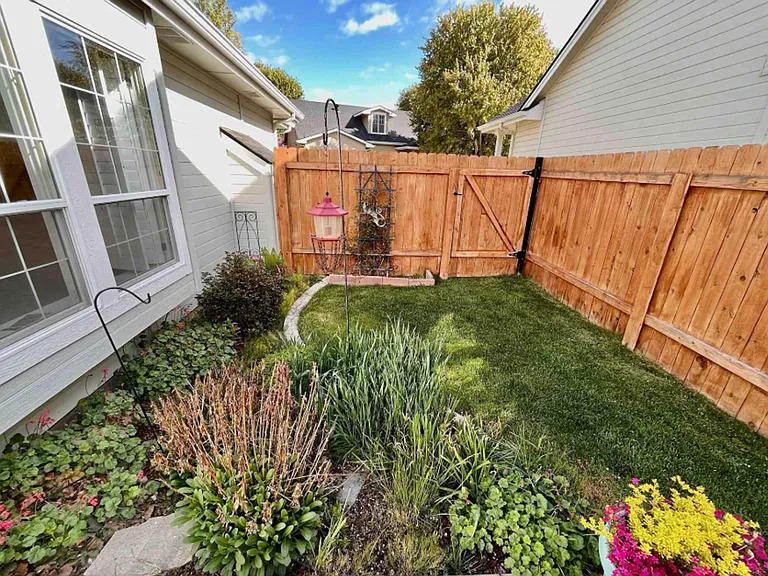 2905 E Pine Hollow Ln — Photo 25