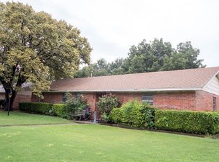 2129 Andover St, Fort Worth, TX 76114