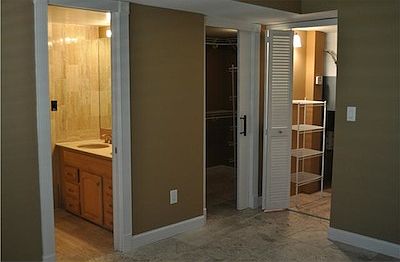 5th image of 1638 S Bayshore Ct APT 103-C