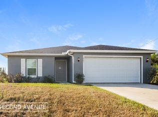 2805 11th St SW, Lehigh Acres, FL 33976