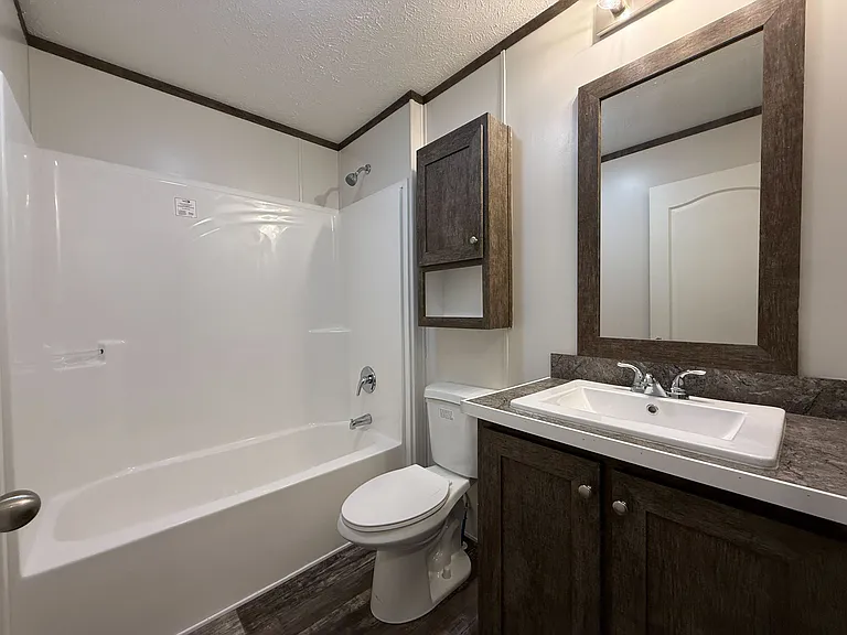 38000 Le Chateau Blvd #49 — Photo 12