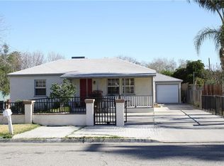 3925 McKenzie St, Riverside, CA 92503
