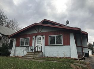 1122 Clinton Ave, Des Moines, IA 50313