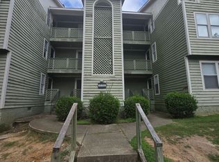 6809-5 Willowbrook Dr, Fayetteville, NC 28314