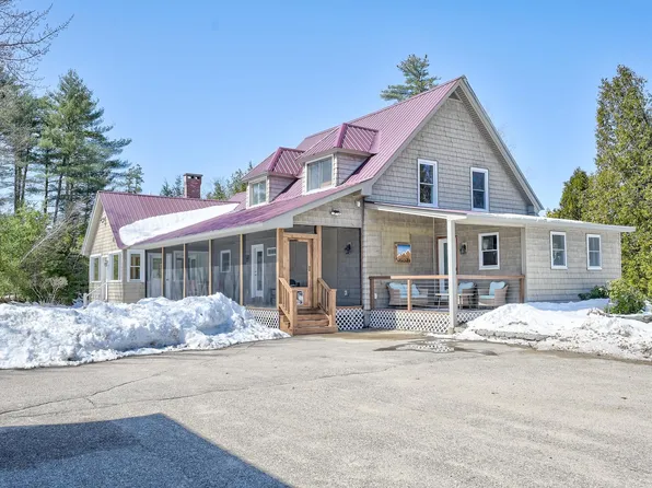2069 East Main Street, Conway, NH 03813