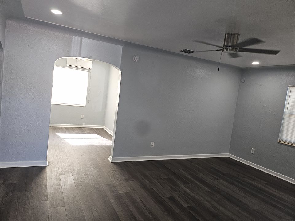 2nd image of 4408 3rd Ave S