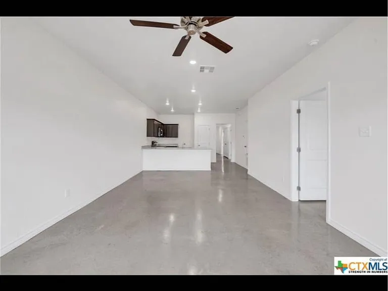 1250 Lehmann Dr #A — Photo 6