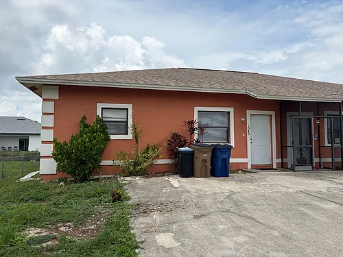 1043 Abrams Blvd Photo 1
