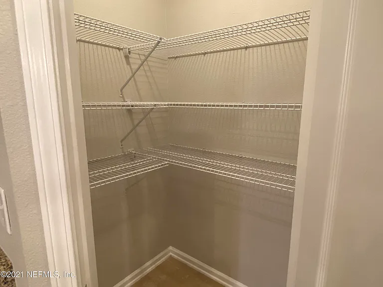 1892 High Prairie Ln — Photo 14