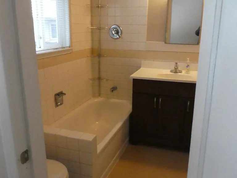 2333 SE Tacoma St — Photo 26