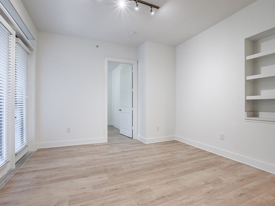 Live Oak at the Branch Apartment Rentals Dallas, TX Zillow