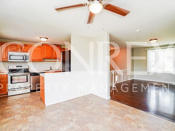5th image of 6371 Burkwood Dr