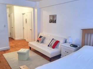 210 E 47th St APT 2E, New York, NY