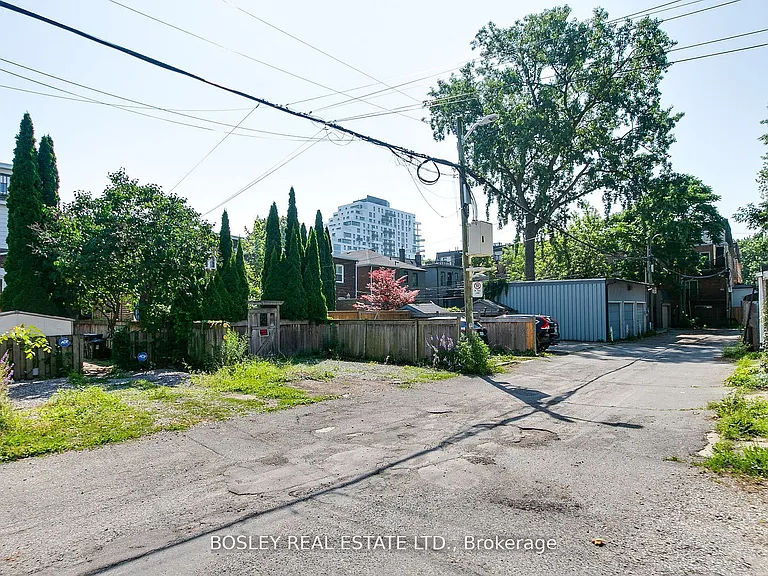 22 Kent Rd — Photo 39