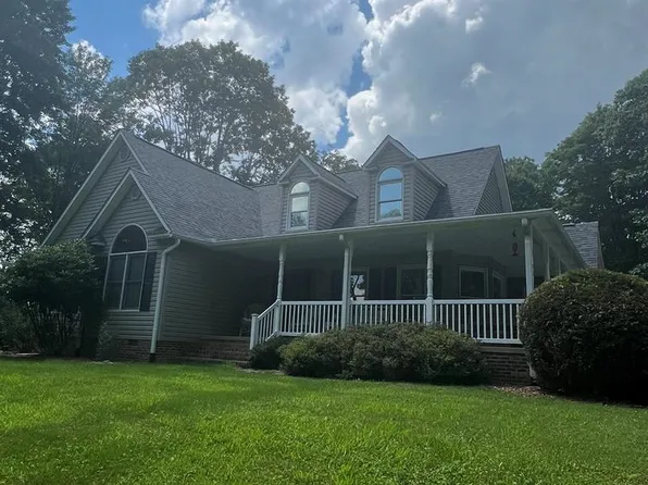 23340 Beech Mountain Rd, Damascus, VA 24236