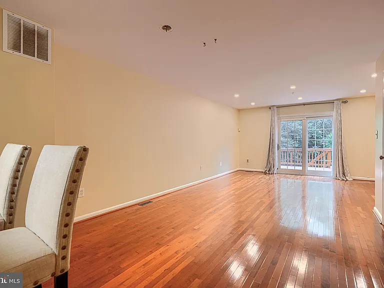 3818 Swift Run Dr — Photo 6
