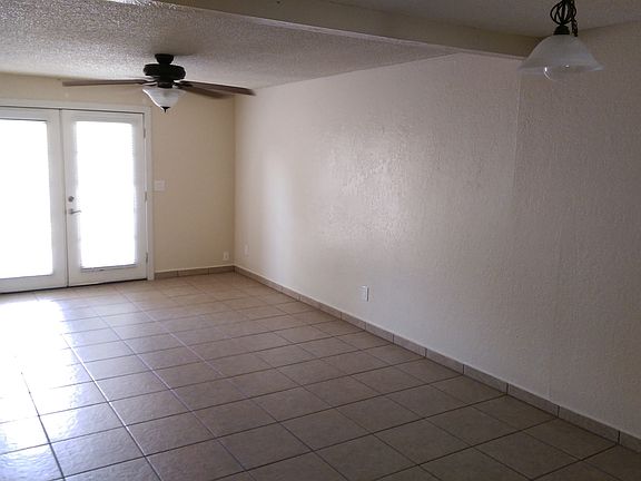 3rd image of 3552 N Tucson Blvd