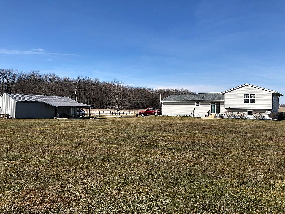 2nd image of 4700 Township Road 121 #2