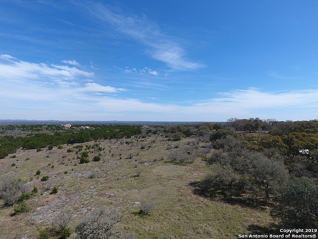 1st image of 132 White Oak Trl