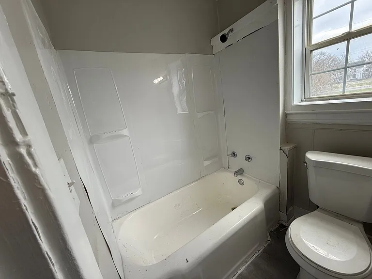 1421 Long Ave — Photo 19
