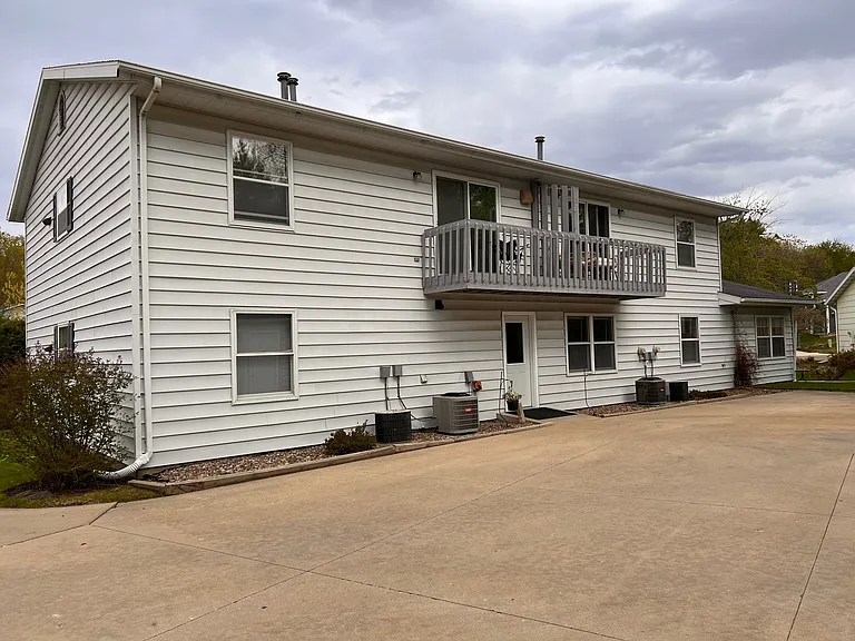4045 Alberta Dr NE #1 — Photo 24