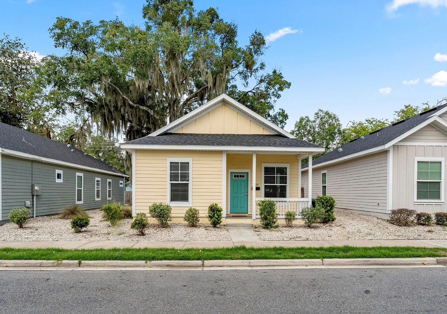 Historic Downtown Living 3 Bed / 2 Bath Home — Photo 1