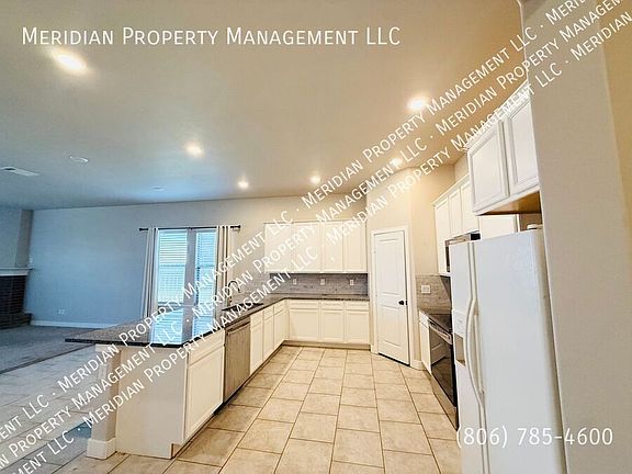 4th image of 10421 Winfield Ave