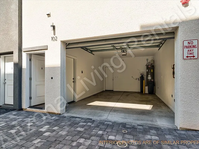 2132 Moyo Dr #2B — Photo 18