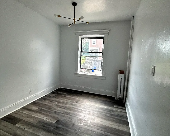 66 N Grove St #6L — Photo 6