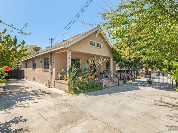 702 W 52nd Pl, Los Angeles, CA 90037