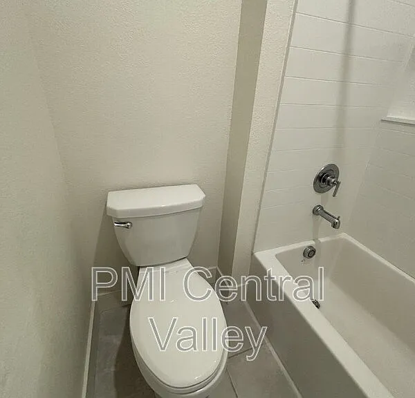3226 Tibidabo St — Photo 22