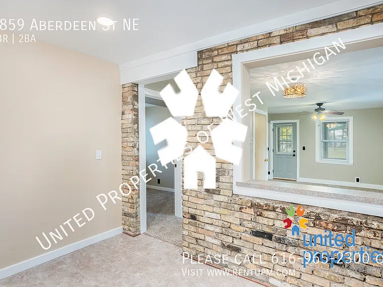 1859 Aberdeen St NE — Photo 8