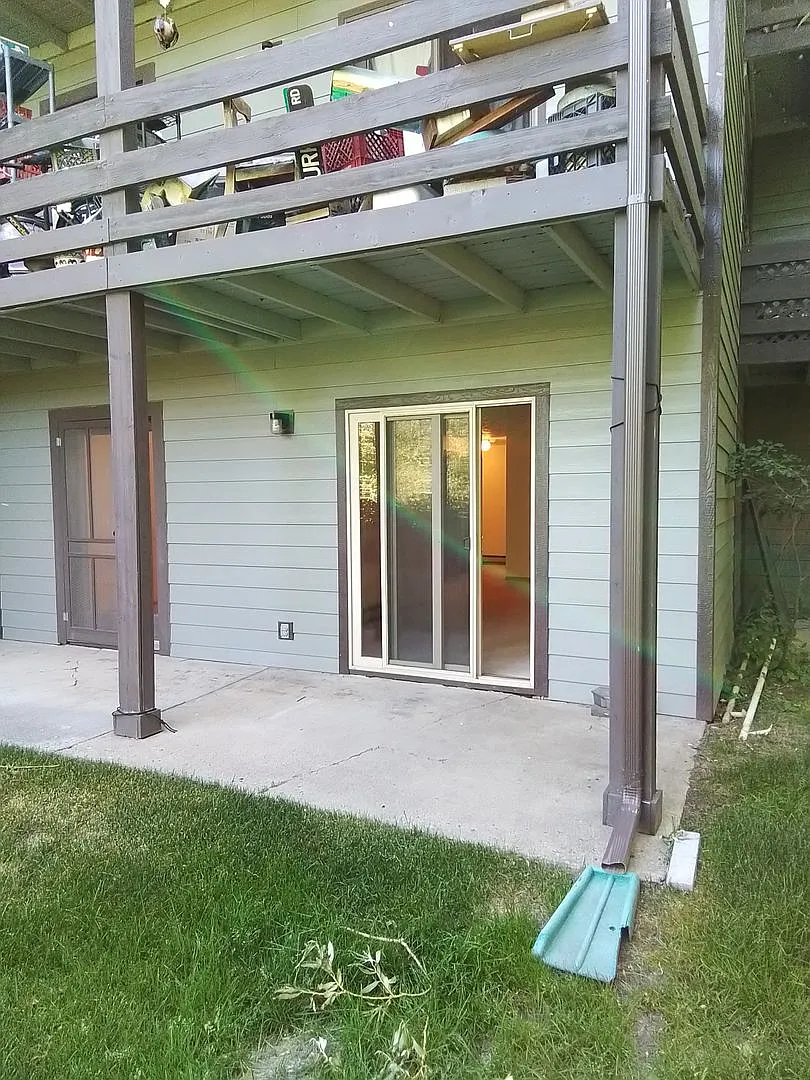 719 S. Church Unit 13 — Photo 2