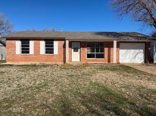 609 Mercury St, Altus, OK 73521