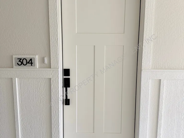 424 S Olive Ave #304 — Photo 16