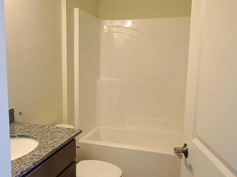 1806 Blenker Dr — Photo 32