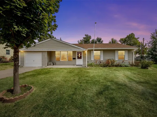 4839 Ford Ave NW, Cedar Rapids, IA 52405