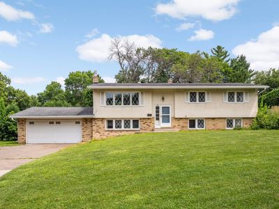 389 Edith Dr, West Saint Paul, MN, 55118