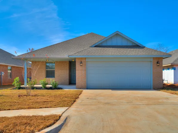 135 Saint Charles Way, Midwest City, OK 73130