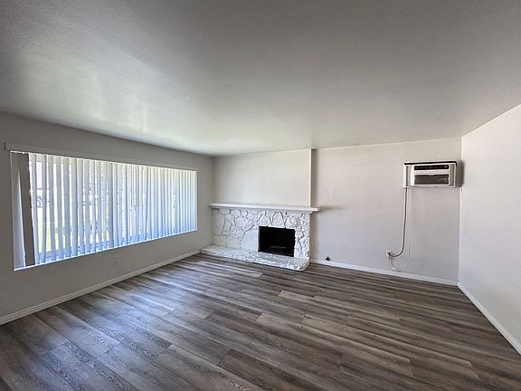 5th image of 141 N Fonda St