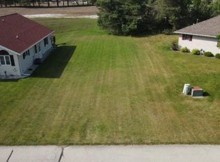 1212 Mahogany Run, Two Rivers, WI 54241