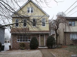 128 Carmita Ave, Rutherford, NJ 07070