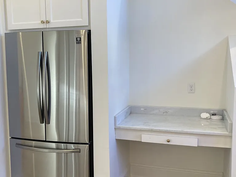 115 Shirekeep Ln — Photo 9