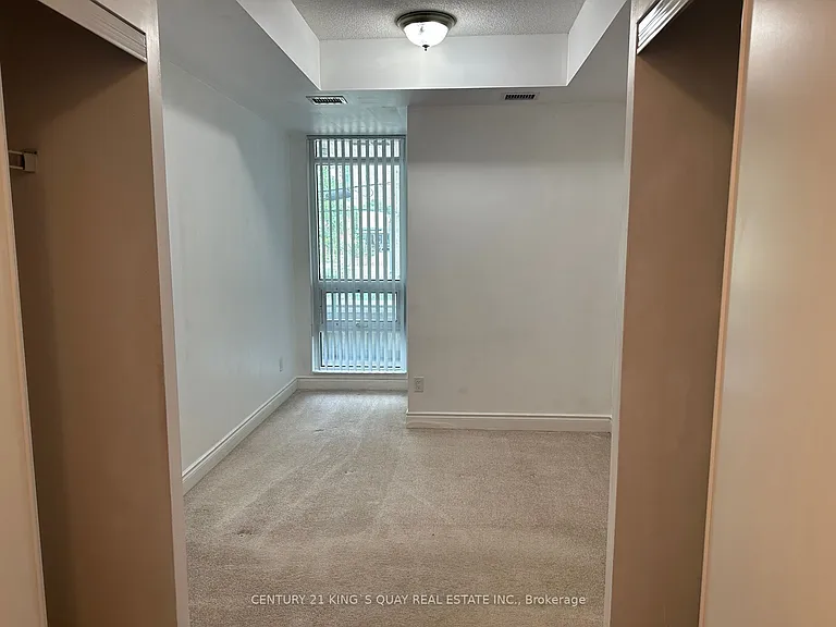 31 Olive Ave #210 — Photo 5