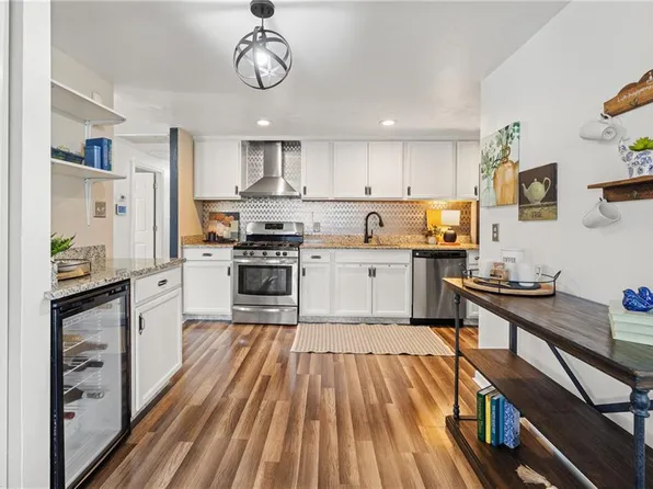 2215 Rawood Dr, Hampton, VA 23663