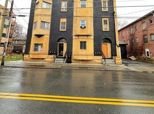 3132 6th Ave Floor 1, Troy, NY 12180