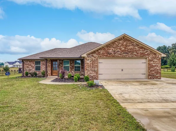 18556 Lydia Corey Rd, Athens, AL 35614